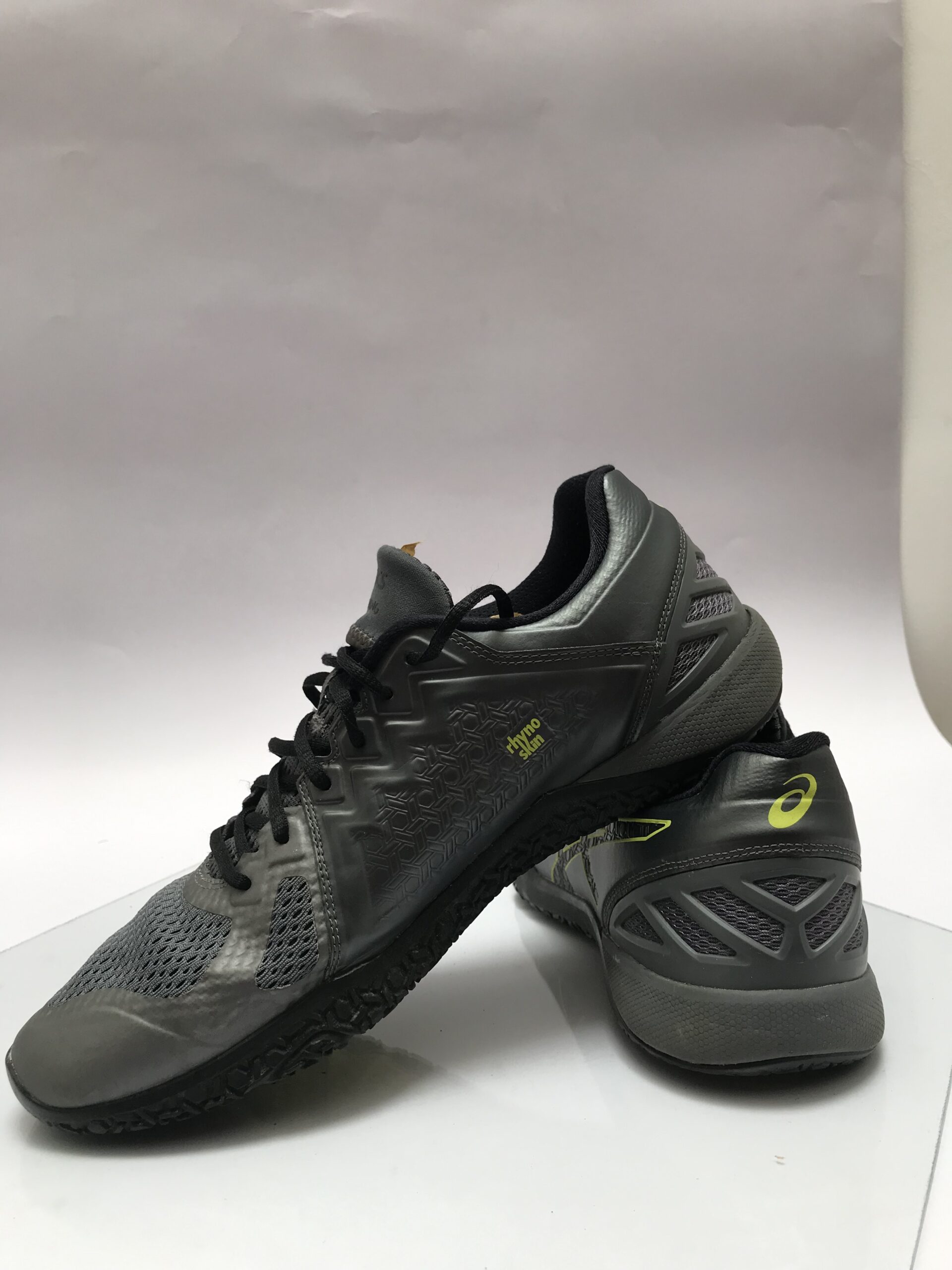 ASICS Men's Grey & Lime Green Performance Training Shoes - Image 5