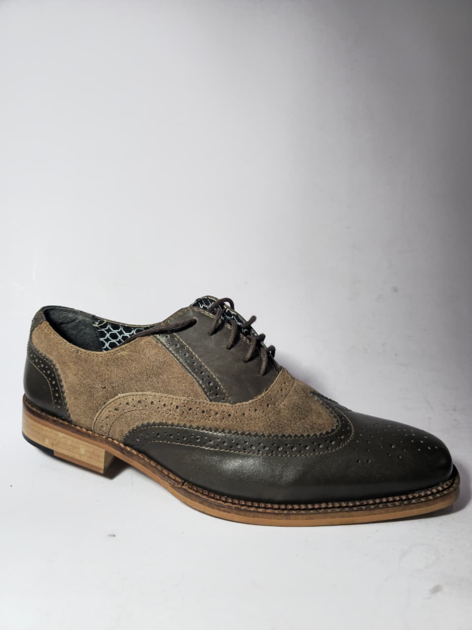 REDFOOT Two-Tone Brown Leather & Suede Wingtip Brogues - Image 2